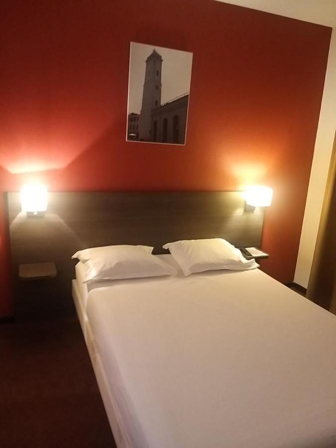 Studio privatif dans Hôtel Résidence Nimes Gare Nîmes Exterior foto