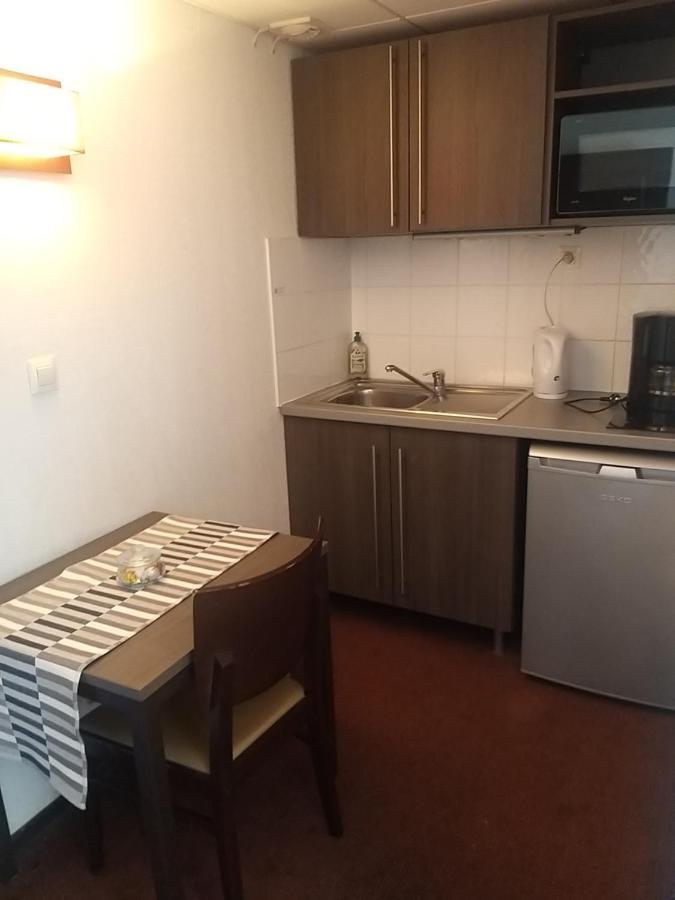 Studio privatif dans Hôtel Résidence Nimes Gare Nîmes Exterior foto